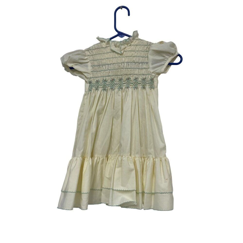 Vintage Winnie The Pooh Girls Dress Size 5 Ivory Smocked Puff Sleeve Tiered 80s
